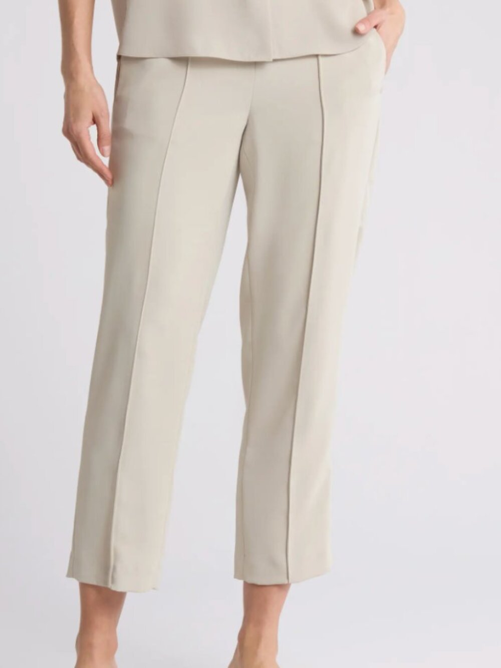 Vince Mid Rise Pull-On Tapered Pants tan cream stretch straight leg m medium